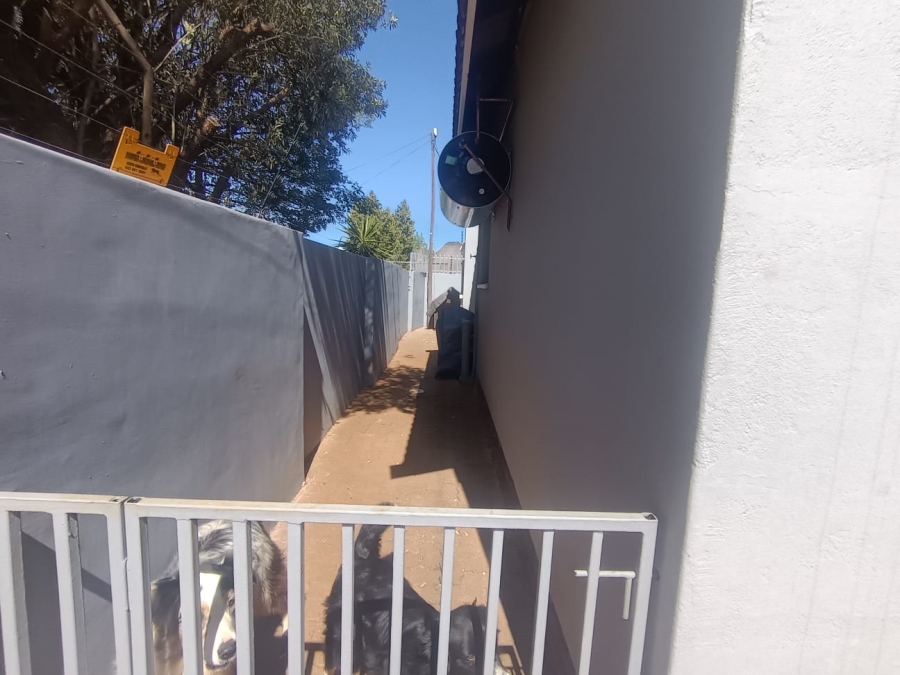 3 Bedroom Property for Sale in Minerva Gardens Northern Cape